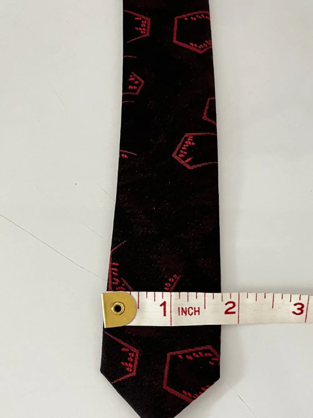 STRING BEANS Lot of 2 SKINNY Vintage Red & Green NECKTIES/PREOWNED